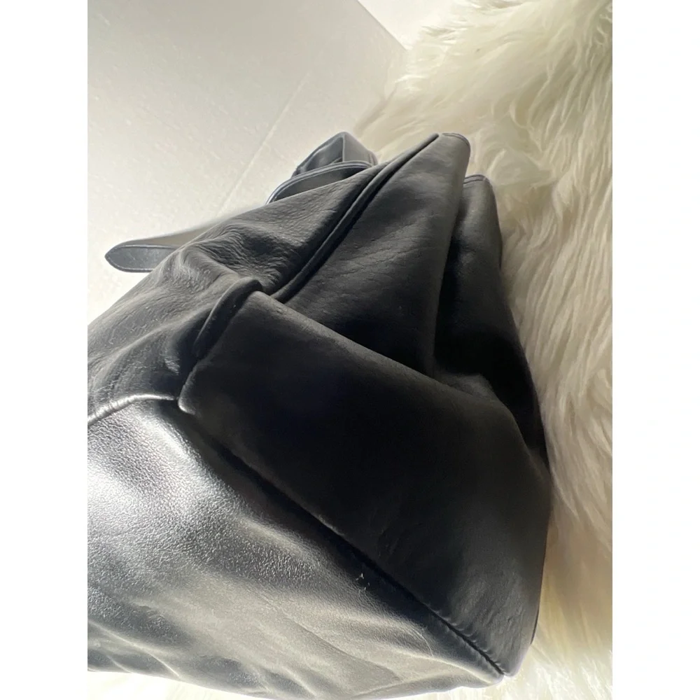 Elegant Black and Blue Women's Bag - Picture 6 of 11
